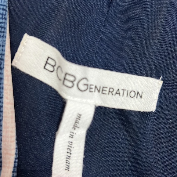 BCBGeneration Striped Midi Dress Draped Pockets Sleeveless V-neck Pull-on Sz. L - Picture 9 of 15